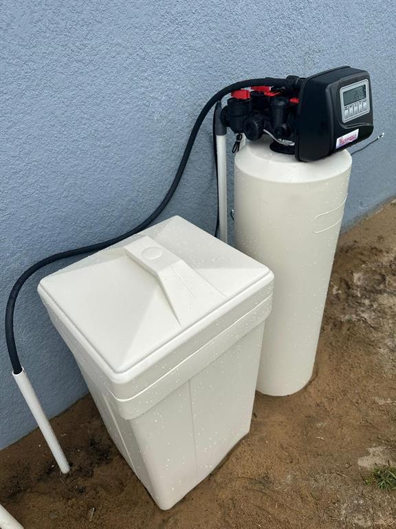 Building Photo - 1071 Condor Dr