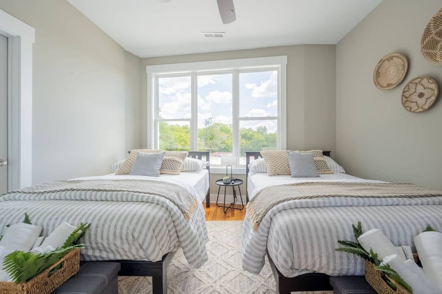 Building Photo - 1301 Baptist World Center Dr