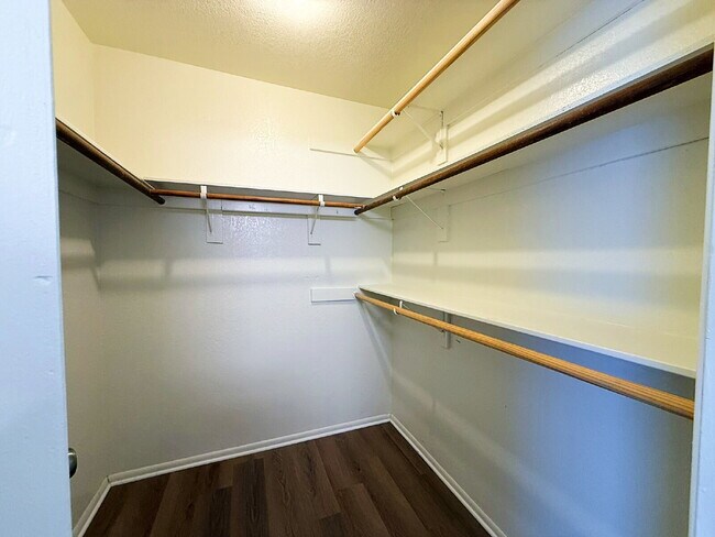 Building Photo - Newly Remodeled 3BR with Garage, Workshop, Privacy & Large Yard!