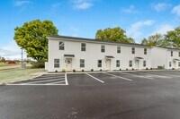 Building Photo - 382 N Franklin St