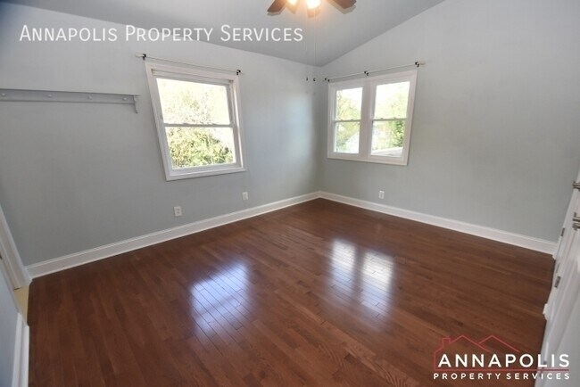 Building Photo - 1195A Bayview Vista-