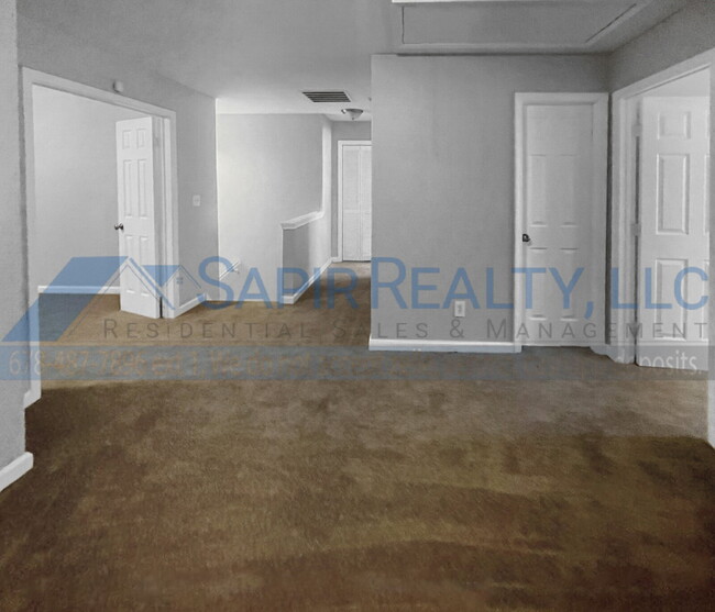 Building Photo - 4540 Ravenwood Pl
