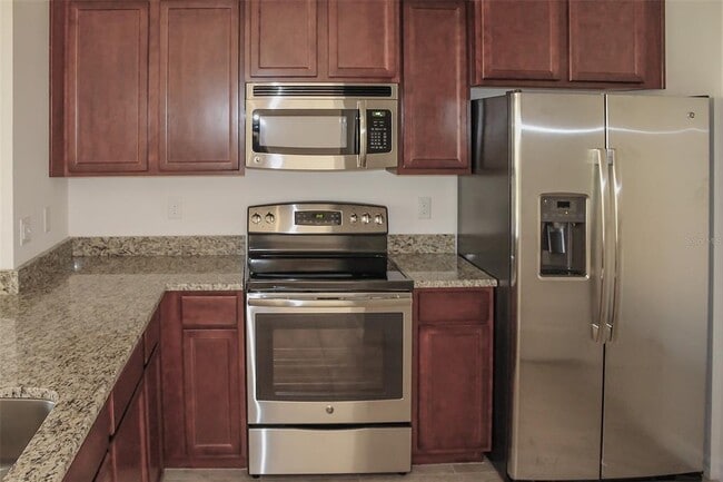 Building Photo - 13827 River Fish Ct