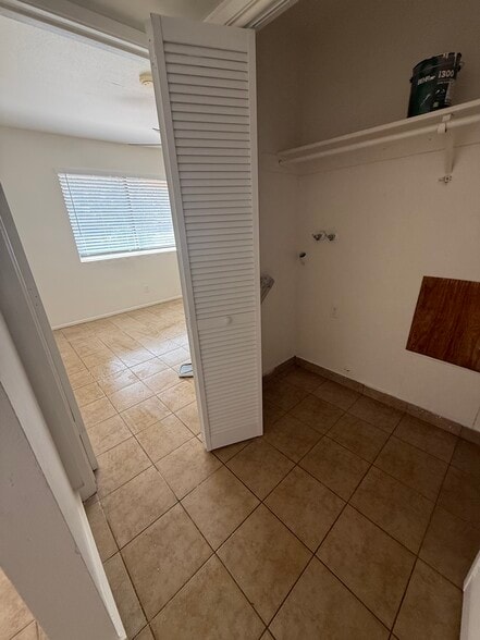 Building Photo - 21636 Golden Hills Blvd