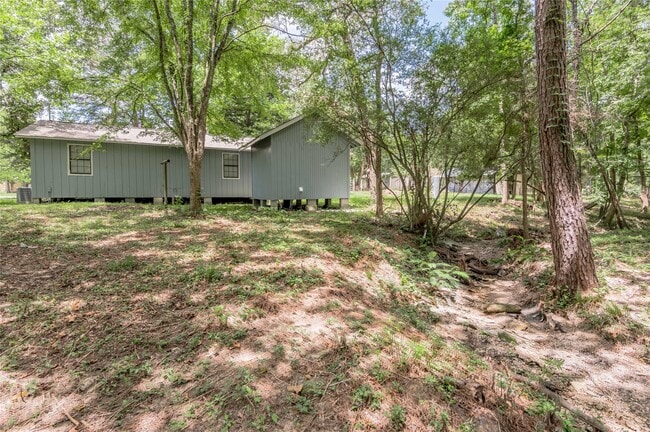 Building Photo - 7A Hickory Ln