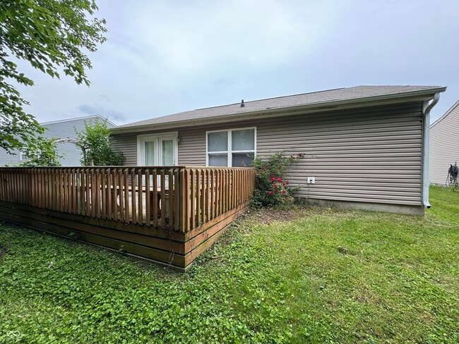 Building Photo - 829 Jack Pine Dr