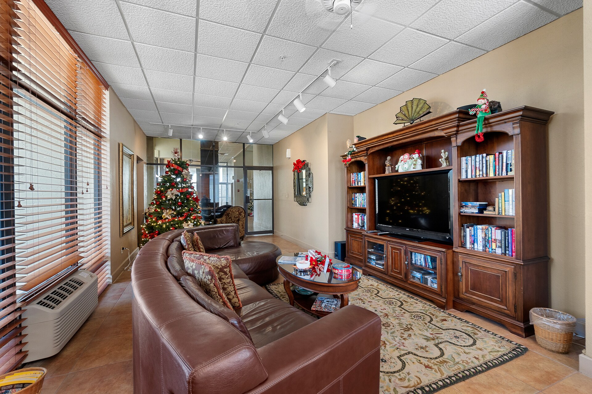 Library - 2947 S Atlantic Ave