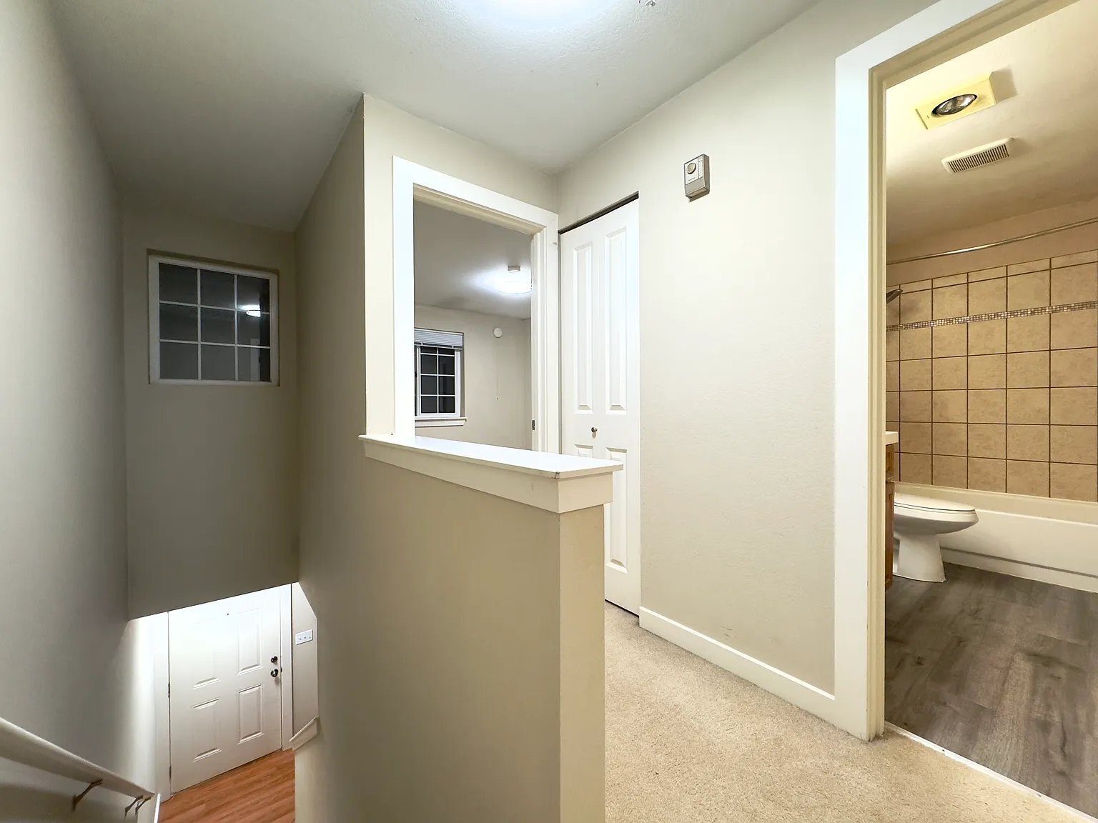 Building Photo - 412 Center Rd