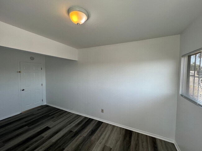 Building Photo - 2609 E Wall St