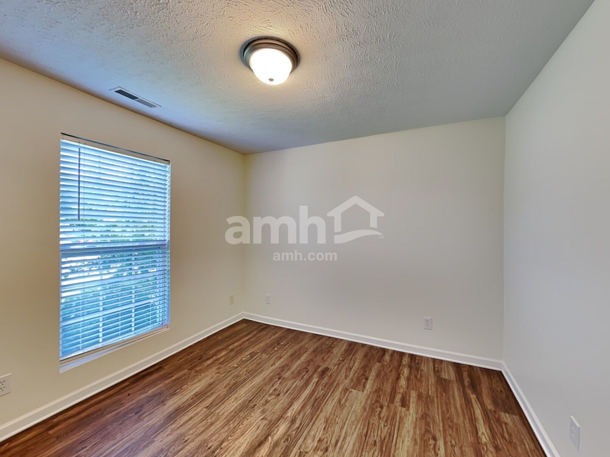 Building Photo - 3620 Belvidere Ct