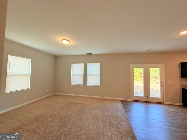 Building Photo - 301 Pescara Ct