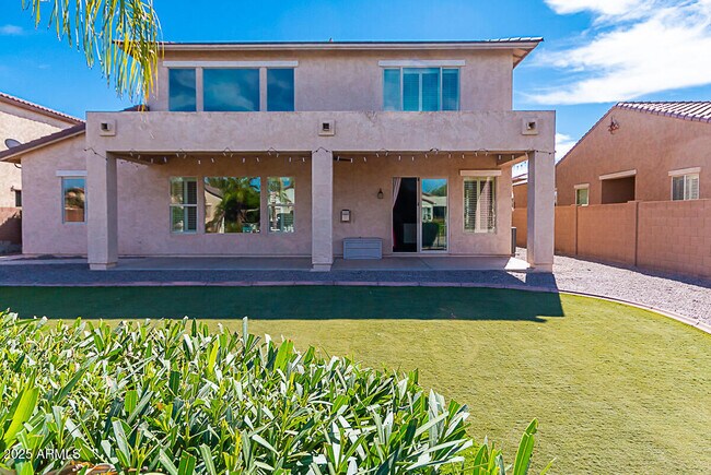 Building Photo - 642 E Torrey Pines Pl