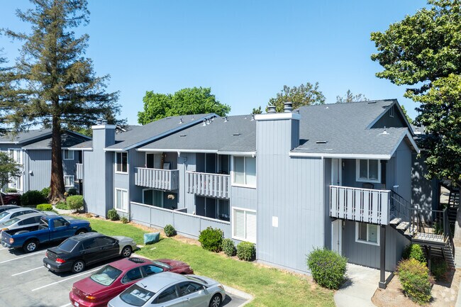Building Photo - Bellagio Condominium Homes