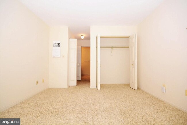 Building Photo - 928 Beacon Way