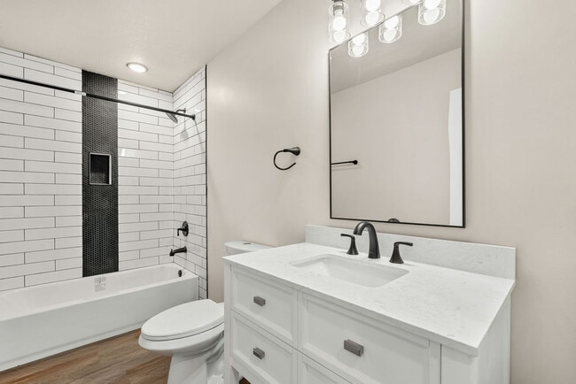 Building Photo - 3935 Wrights Ferry Rd