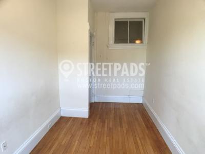 Building Photo - 1 bedroom in Cambridge MA 02138