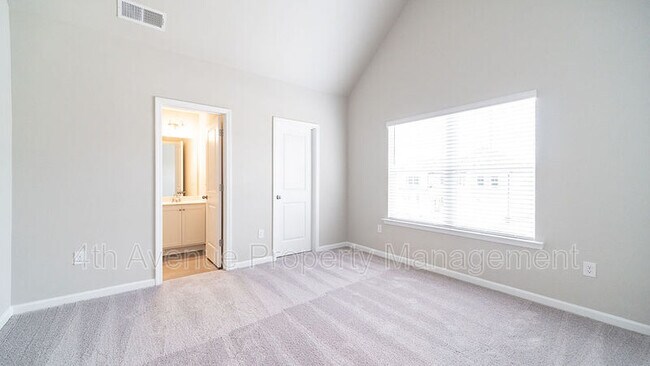 Building Photo - 209 Paxton LN