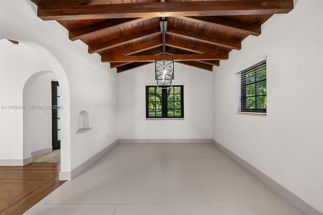 Building Photo - 3519 Toledo St