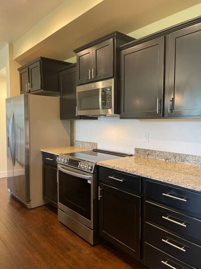Building Photo - 2159 Scarecrow Rd