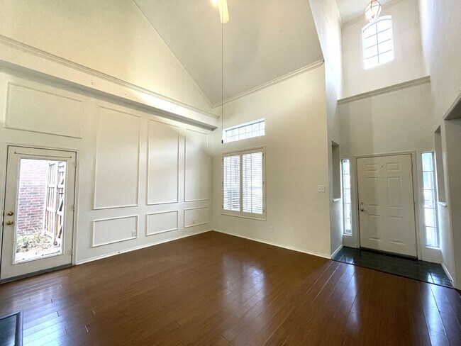 Building Photo - House for Lease in West Plano