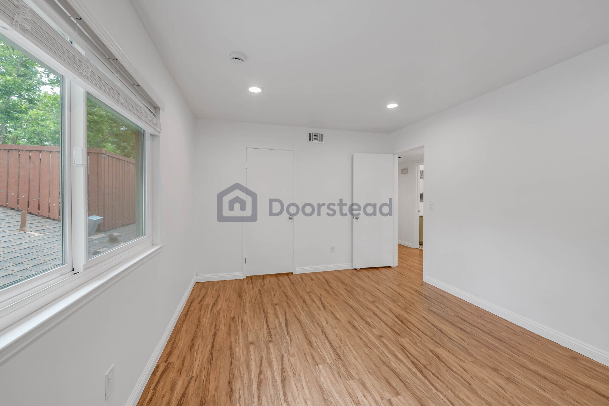 Building Photo - 12464 Rancho Vista Dr