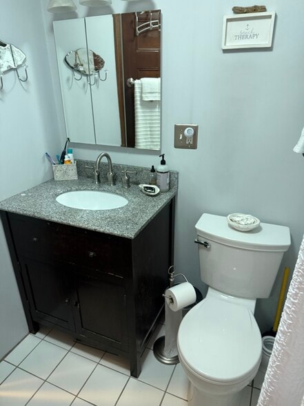 Bathroom 1 - 35 Coolidge Rd