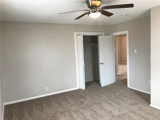 Building Photo - 5217 Williams Dr