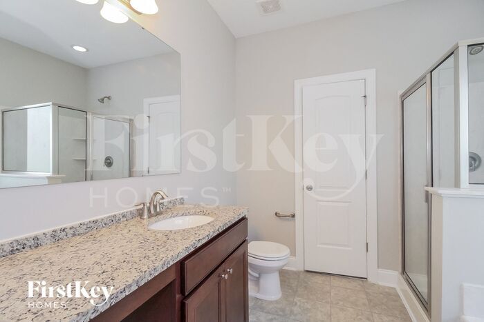 Building Photo - 114 Rosemont Ln