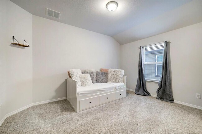 Building Photo - 8914 Milam Grove Dr