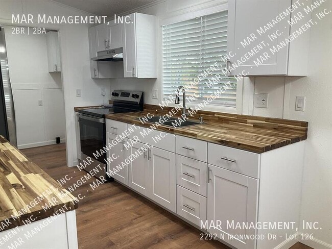 Building Photo - 2292 N Ironwood Dr