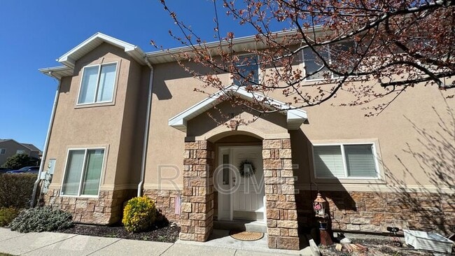 Building Photo - 7381 Brittany Town Dr