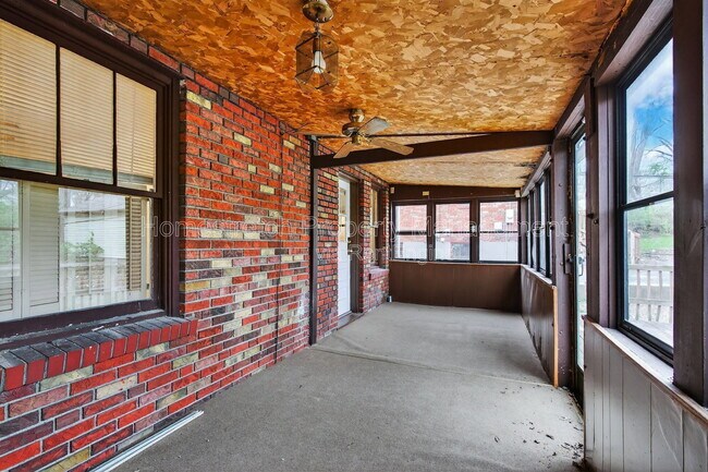 Building Photo - 8817 Shady Grove Ave