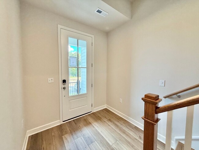 Building Photo - **OFFERING RENT PROMOTION FOR FIRST 6 MONTHS** New Construction 4BD, 3.5BA Wake Forest Townhome w...