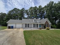 Building Photo - 103 Thames Ct