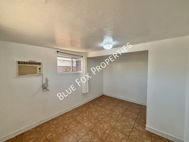 Building Photo - 7329 E 28th Pl
