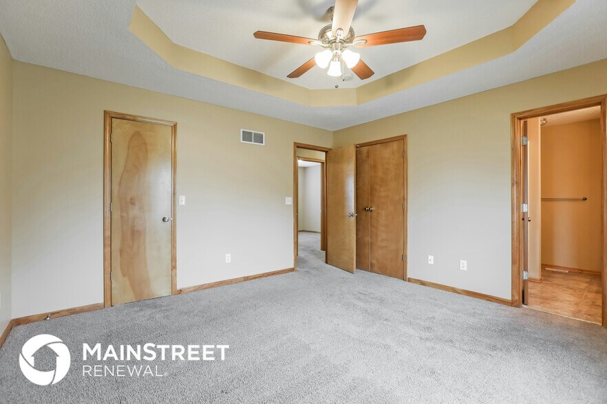 Building Photo - 209 Broadmoor Dr