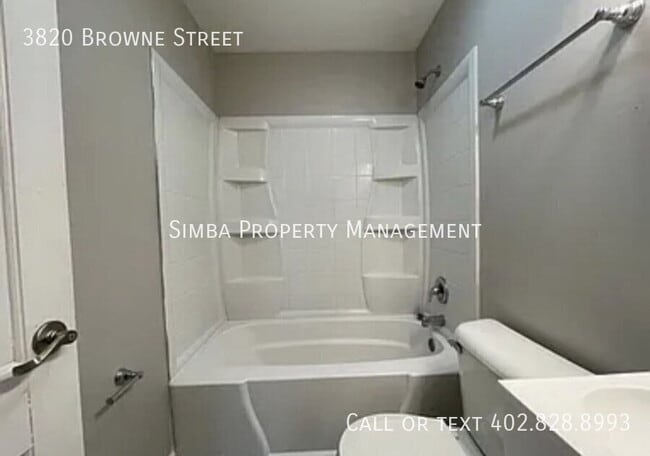 Building Photo - 3820 Browne St