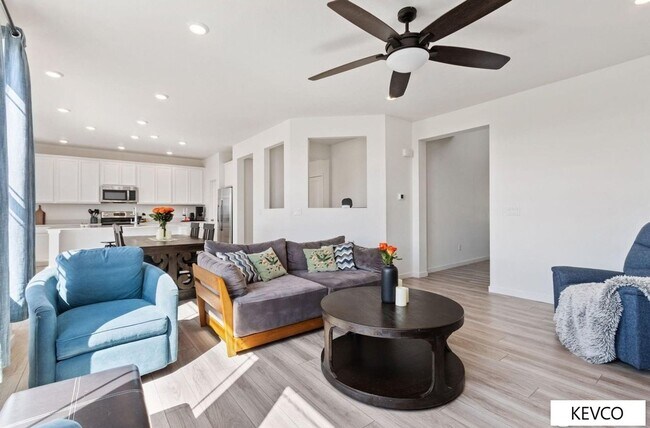 Building Photo - Sprawling Newer Construction Home