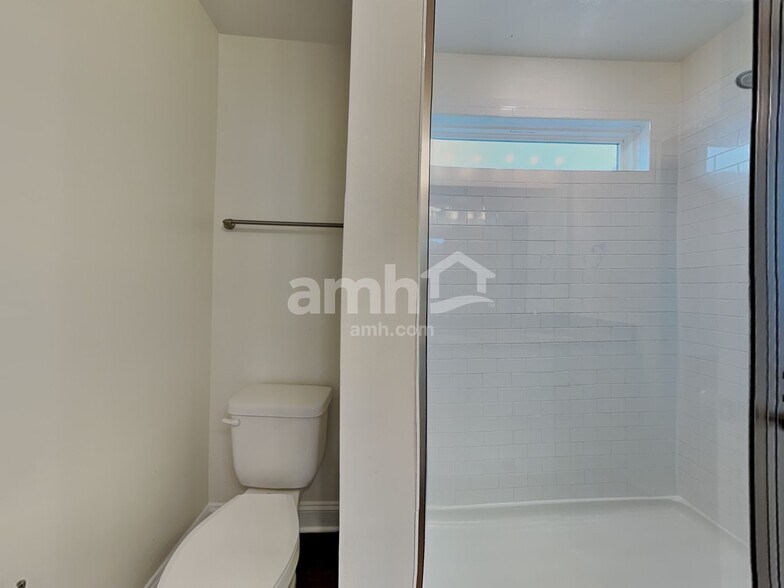 Building Photo - 3264 Brierhill Rd