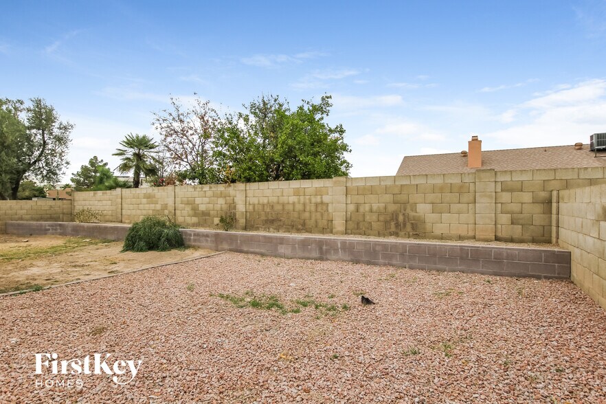 Building Photo - 13269 N 56th Ave