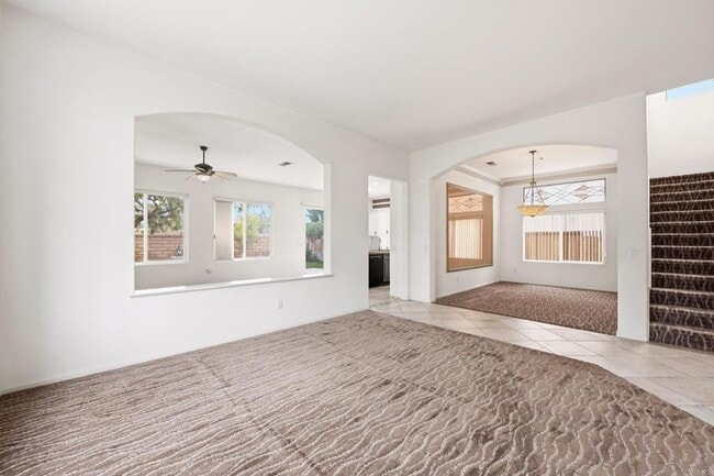 Building Photo - 5643 Willowmere Ln