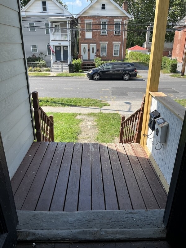 Building Photo - 191 N Hamilton St