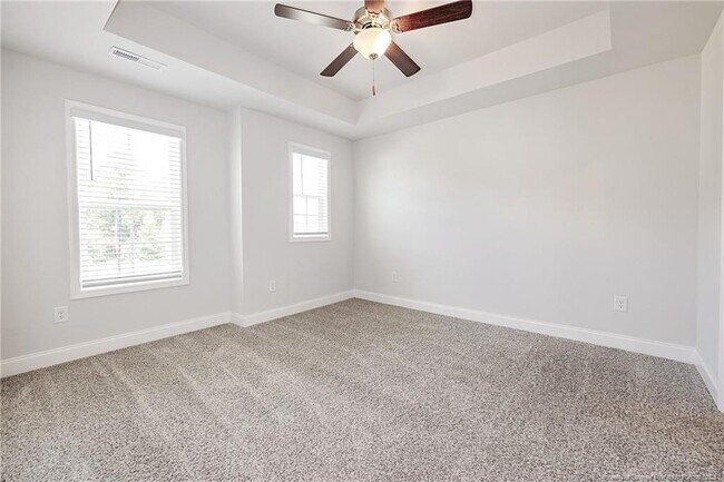 Building Photo - 429 Letterfearn Dr