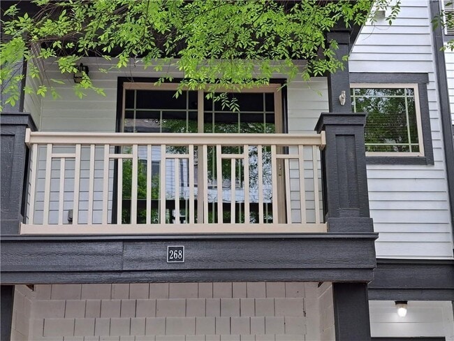 Building Photo - 221 Semel Cir NW