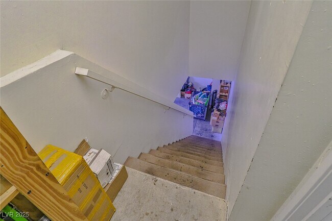 Building Photo - 5250 S Rainbow Blvd