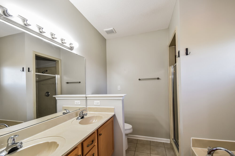 Building Photo - 120 Penny Ln