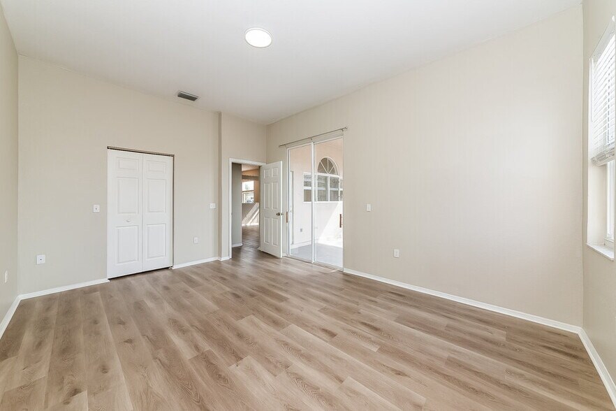 Building Photo - 6210 Blackberry Ln