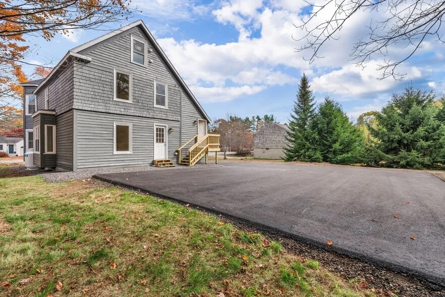 Building Photo - 151 South St