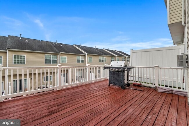Building Photo - 3311 Castle Ridge Cir