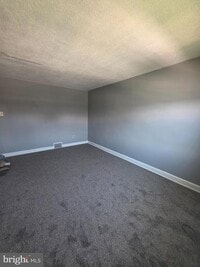 Building Photo - 403 Greenhill Ave